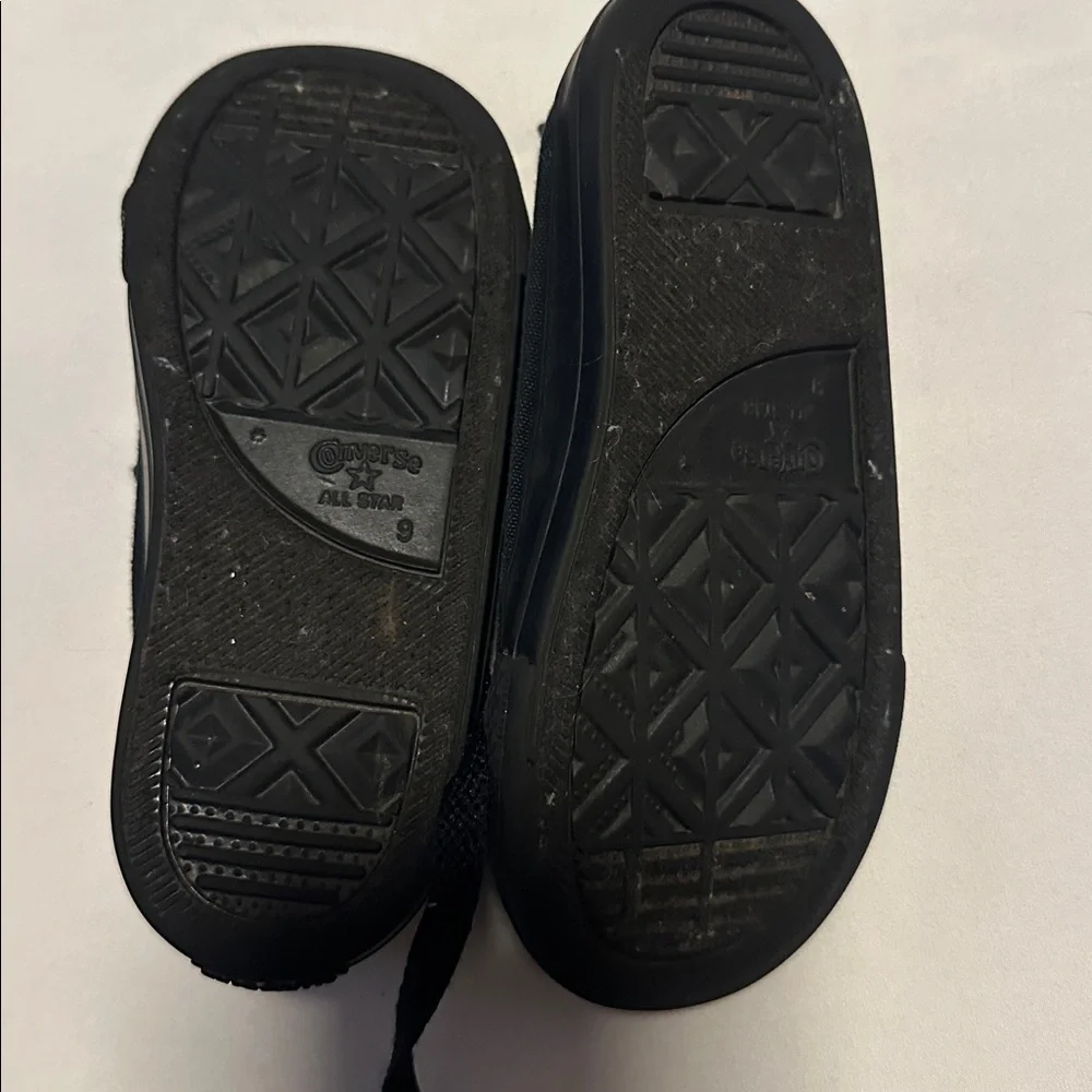 Converse Kids Classic Black Sneakers
